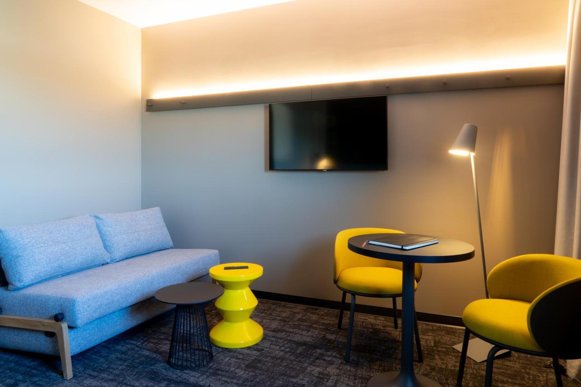 Ibis Saint Paul Trois Chateaux Экстерьер фото
